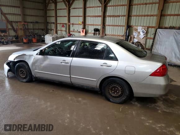 2006 Honda Accord VP with VIN 1HGCM56186A812665, listed as a Copart auction lot 50032104 with 391,346 mi miles and Salvage title. Bid and sale history available at DreamBid. Image 2.