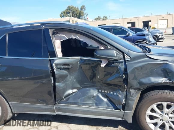 ✅ 2018 Chevrolet Equinox LT • VIN: 3GNAXJEV4JL351290 • Lot: 43480808. Wystawiony na IAAI z przebiegiem 165 692 mil. Bezpłatny archiwum sprzedaży aukcyjnych z USA i szczegółowy raport historii pojazdu na DreamBid. Zdjęcie 6.