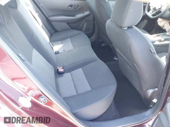 ✅ 2025 Nissan Sentra SV • VIN: 3N1AB8CV8SY364375 • Lot: 43592087. Listed on IAAI with 1,204 mi. Free auction sales archive from the USA and detailed vehicle history report at DreamBid. Image 8.