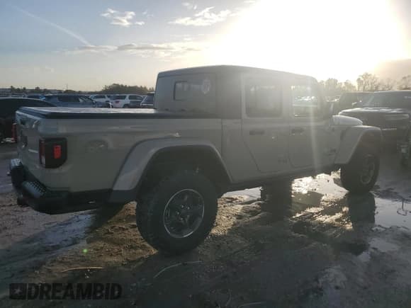 ✅ 2022 Jeep Gladiator Rubicon • VIN: 1C6JJTBG3NL174980 • Lot: 85774884. Listed on Copart with Not provided. Free auction sales archive from the USA and detailed vehicle history report at DreamBid. Image 3.