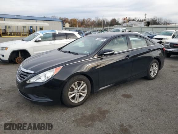 ✅ 2014 Hyundai Sonata GLS • VIN: 5NPEB4AC8EH815427 • Lot: 92038585. Listed on Copart with 96,499 mi. Free auction sales archive from the USA and detailed vehicle history report at DreamBid. Image 1.