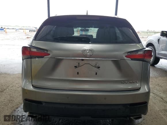 ✅ 2017 Lexus NX 200t • VIN: JTJBARBZ4H2122248 • Lot: 82069805. Wystawiony na Copart z przebiegiem 92 302 mil. Bezpłatny archiwum sprzedaży aukcyjnych z USA i szczegółowy raport historii pojazdu na DreamBid. Zdjęcie 6.