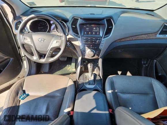 ✅ 2017 Hyundai Santa Fe Limited • VIN: KM8SN4HFXHU218070 • Лот: 70206695. Опубликован ранее на Copart с пробегом 118 755 миль. Бесплатный доступ к архиву аукционных продаж из США и подробный отчёт об истории автомобиля на DreamBid. Изображение 8.