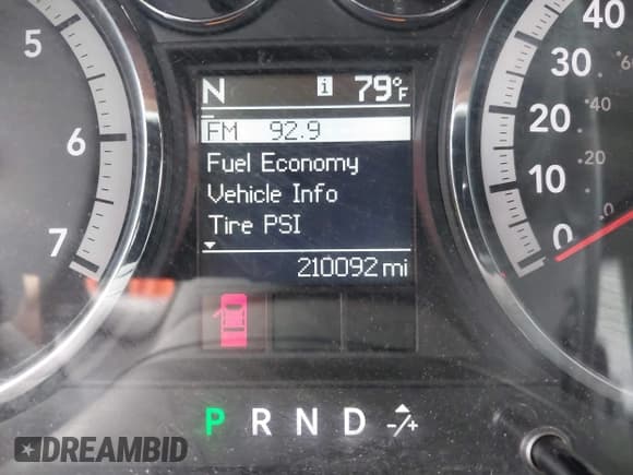 ✅ 2010 Dodge 1500 Sport • VIN: 1D7RV1CT8AS143746 • Lot: 42944631. Wystawiony na IAAI z przebiegiem 210 092 mil. Bezpłatny archiwum sprzedaży aukcyjnych z USA i szczegółowy raport historii pojazdu na DreamBid. Zdjęcie 15.