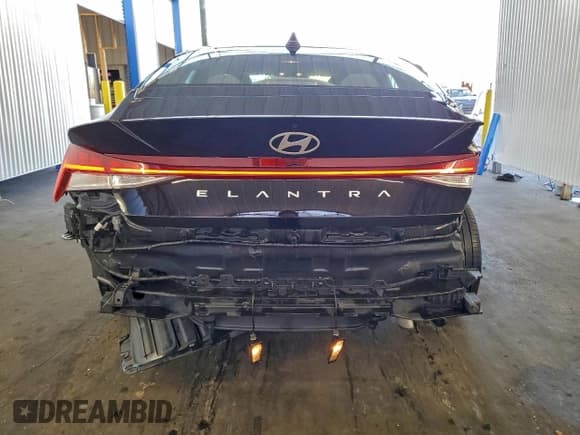 ✅ 2025 Hyundai Elantra SEL Convenience • VIN: KMHLS4DG0SU934415 • Lot: 95413105. Listed on Copart with 22,406 mi. Free auction sales archive from the USA and detailed vehicle history report at DreamBid. Image 6.