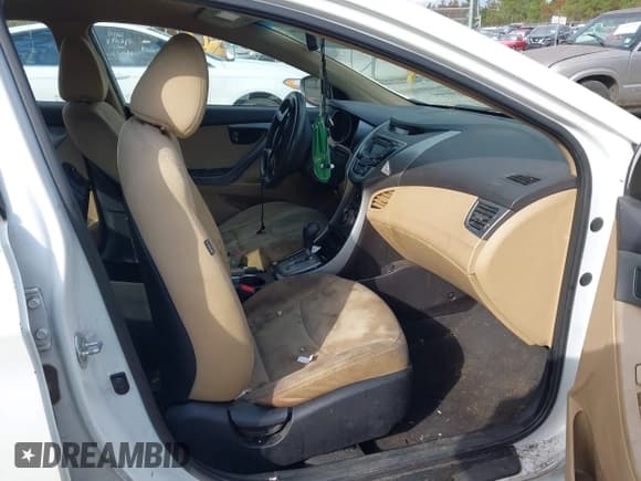 ✅ 2013 Hyundai Elantra Limited • VIN: 5NPDH4AE7DH243356 • Lot: 43708896. Listed on IAAI with 330,542 mi. Free auction sales archive from the USA and detailed vehicle history report at DreamBid. Image 5.