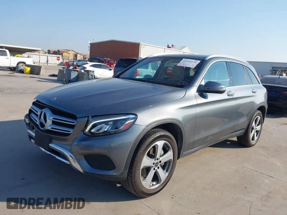 ✅ 2019 Mercedes-Benz GLC 300 • VIN: WDC0G4JB5KV144100 • Lot: 43234131. Listed on IAAI with 52,245 mi. Free auction sales archive from the USA and detailed vehicle history report at DreamBid. Image 2.
