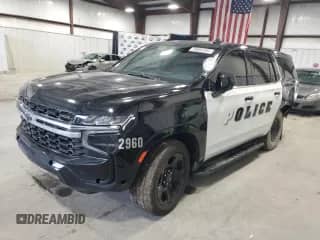 2022 Chevrolet Tahoe Commercial z VIN 1GNSKLED8NR183786, wystawiony jako Copart lot #90085365 z przebiegiem 45 879 mil mil oraz Czysty tytuł • Clean title. Historia ofert i sprzedaży dostępna na DreamBid. Obrazek 1.