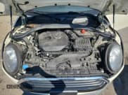 ✅ 2017 MINI Clubman Cooper • VIN: WMWLU1C53H2F27450 • Лот: 70906135. Опубликован ранее на Copart с пробегом 81 923 миль. Бесплатный доступ к архиву аукционных продаж из США и подробный отчёт об истории автомобиля на DreamBid. Изображение 11.