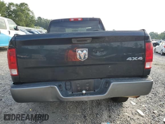 ✅ 2009 Dodge 1500 TRX • VIN: 1D3HV18P59S750160 • Lot: 62402445. Wystawiony na Copart z przebiegiem 113 436 mil. Bezpłatny archiwum sprzedaży aukcyjnych z USA i szczegółowy raport historii pojazdu na DreamBid. Zdjęcie 6.