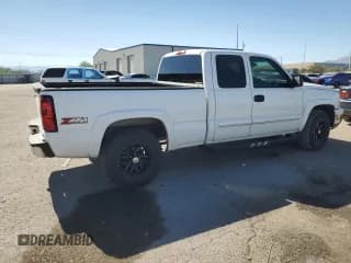 ✅ 2006 Chevrolet Silverado 1500 LT1 • VIN: 1GCEK19B16E109332 • Лот: 67605204. Опубликован ранее на Copart с пробегом 168 349 миль. Бесплатный доступ к архиву аукционных продаж из США и подробный отчёт об истории автомобиля на DreamBid. Изображение 3.