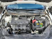 ✅ 2014 Nissan Sentra S • VIN: 3N1AB7AP8EY267776 • Lot: 90199545. Wystawiony na Copart z przebiegiem 120 134 mil. Bezpłatny archiwum sprzedaży aukcyjnych z USA i szczegółowy raport historii pojazdu na DreamBid. Zdjęcie 11.