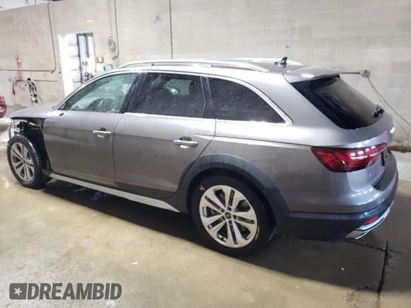 ✅ 2021 Audi A4 allroad Premium Plus • VIN: WA18AAF49MA046470 • Лот: 56753165. Опубликован ранее на Copart с пробегом 55 242 миль. Бесплатный доступ к архиву аукционных продаж из США и подробный отчёт об истории автомобиля на DreamBid. Изображение 2.