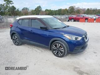 ✅ 2019 Nissan Kicks S • VIN: 3N1CP5CU9KL479435 • Lot: 43783986. Listed on IAAI with 201,115 mi. Free auction sales archive from the USA and detailed vehicle history report at DreamBid. Image 1.