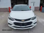 ✅ 2017 Chevrolet Cruze LT • VIN: 1G1BE5SM5H7189702 • Lot: 43065609. Listed on IAAI with 154,999 mi. Free auction sales archive from the USA and detailed vehicle history report at DreamBid. Image 12.