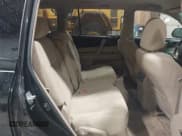 ✅ 2010 Toyota Highlander • VIN: 5TDBK3EH6AS038933 • Лот: 43039308. Опубликован ранее на IAAI с пробегом 202 857 миль. Бесплатный доступ к архиву аукционных продаж из США и подробный отчёт об истории автомобиля на DreamBid. Изображение 8.