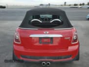 ✅ 2009 MINI Convertible S • VIN: WMWMS33569TG89140 • Lot: 92157175. Wystawiony na Copart z przebiegiem 125 093 mil. Bezpłatny archiwum sprzedaży aukcyjnych z USA i szczegółowy raport historii pojazdu na DreamBid. Zdjęcie 6.