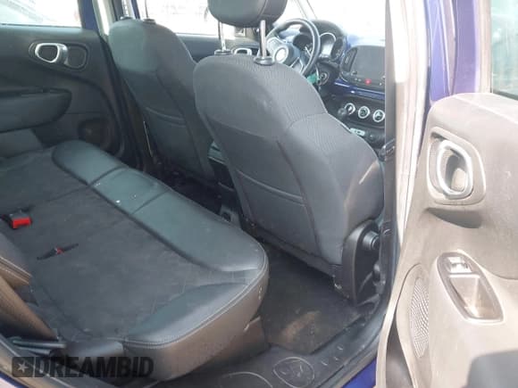 ✅ 2019 FIAT 500L Pop • VIN: ZFBNFAAH3KZ042453 • Lot: 42716575. Listed on IAAI with 66,766 mi. Free auction sales archive from the USA and detailed vehicle history report at DreamBid. Image 8.