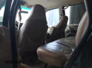 ✅ 1998 Ford Expedition XLT • VIN: 1FMRU176XWLB30950 • Lot: 42704595. Listed on IAAI with 303,838 mi. Free auction sales archive from the USA and detailed vehicle history report at DreamBid. Image 8.