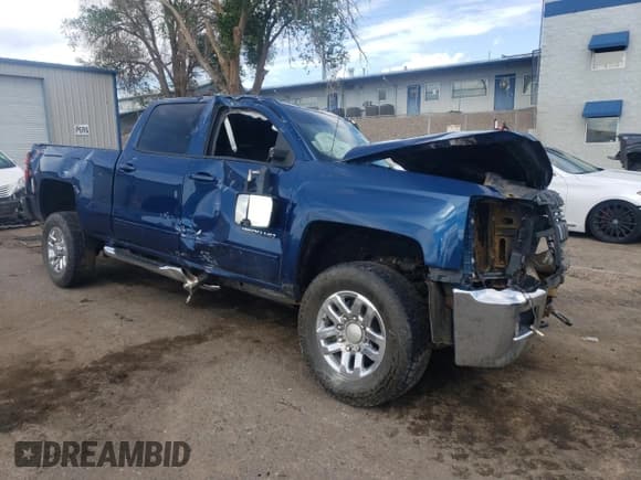 ✅ 2017 Chevrolet Silverado 2500HD LT • VIN: 1GC1KVEG3HF225619 • Lot: 55489295. Listed on Copart with Not provided. Free auction sales archive from the USA and detailed vehicle history report at DreamBid. Image 4.