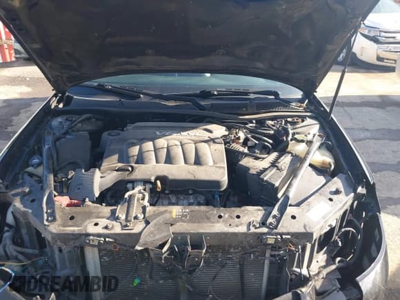 ✅ 2014 Chevrolet Impala LTZ • VIN: 2G1WC5E34E1121782 • Lot: 42543786. Listed on IAAI with 111,767 mi. Free auction sales archive from the USA and detailed vehicle history report at DreamBid. Image 10.