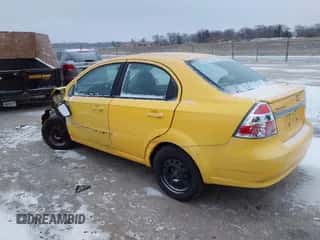 2011 Chevrolet Aveo 1LT z VIN KL1TD5DE2BB124564, wystawiony jako IAAI lot #41388512 z przebiegiem 109 833 mil mil oraz . Historia ofert i sprzedaży dostępna na DreamBid. Obrazek 3.