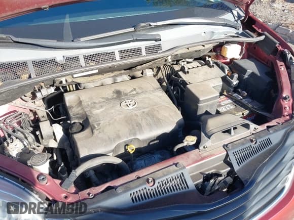 ✅ 2011 Toyota Sienna LE • VIN: 5TDKK3DCXBS013847 • Lot: 43835303. Listed on IAAI with 153,039 mi. Free auction sales archive from the USA and detailed vehicle history report at DreamBid. Image 10.