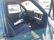 ✅ 1988 Ford Bronco • VIN: 1FMCU14T3JUC49989 • Lot: 42895998. Wystawiony na IAAI z przebiegiem 89 145 mil. Bezpłatny archiwum sprzedaży aukcyjnych z USA i szczegółowy raport historii pojazdu na DreamBid. Zdjęcie 5.