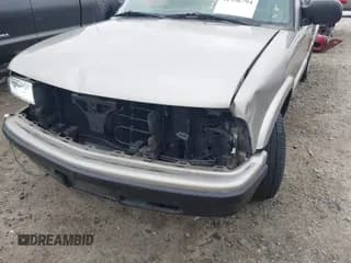 ✅ 2000 Chevrolet S-10 LS • VIN: 1GCCS1943Y8149888 • Лот: 41956794. Опубликован ранее на IAAI с пробегом 200 292 миль. Бесплатный доступ к архиву аукционных продаж из США и подробный отчёт об истории автомобиля на DreamBid. Изображение 6.