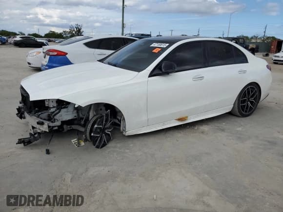 ✅ 2022 Mercedes-Benz C 300 • VIN: W1KAF4GB9NR043911 • Lot: 47158615. Listed on Copart with 41,721 mi. Free auction sales archive from the USA and detailed vehicle history report at DreamBid. Image 1.