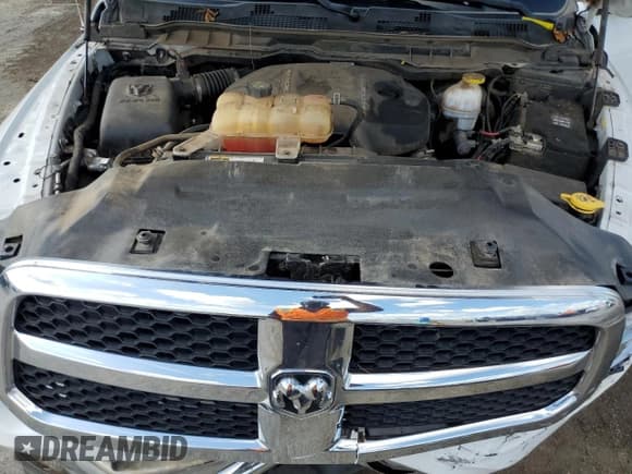 ✅ 2019 Ram 1500 Tradesman • VIN: 1C6RR6KM6KS720708 • Lot: 66875765. Wystawiony na Copart z przebiegiem 71 035 mil. Bezpłatny archiwum sprzedaży aukcyjnych z USA i szczegółowy raport historii pojazdu na DreamBid. Zdjęcie 11.