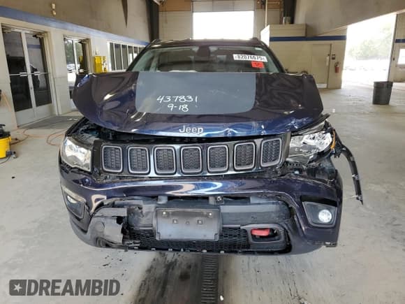 ✅ 2017 Jeep Compass Trailhawk • VIN: 3C4NJDDB0HT680292 • Lot: 82076675. Wystawiony na Copart z przebiegiem 118 358 mil. Bezpłatny archiwum sprzedaży aukcyjnych z USA i szczegółowy raport historii pojazdu na DreamBid. Zdjęcie 5.