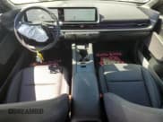 ✅ 2025 Hyundai Ioniq 6 SEL • VIN: KMHM34AA7SA098850 • Лот: 69684285. Опубликован ранее на Copart с пробегом 4 799 миль. Бесплатный доступ к архиву аукционных продаж из США и подробный отчёт об истории автомобиля на DreamBid. Изображение 8.