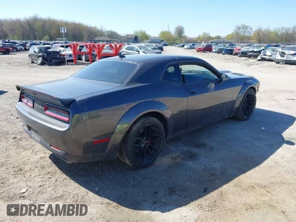 ✅ 2020 Dodge Challenger R/T Scat Pack • VIN: 2C3CDZFJXLH143113 • Lot: 42217914. Wystawiony na IAAI z przebiegiem 27 538 mil. Bezpłatny archiwum sprzedaży aukcyjnych z USA i szczegółowy raport historii pojazdu na DreamBid. Zdjęcie 4.
