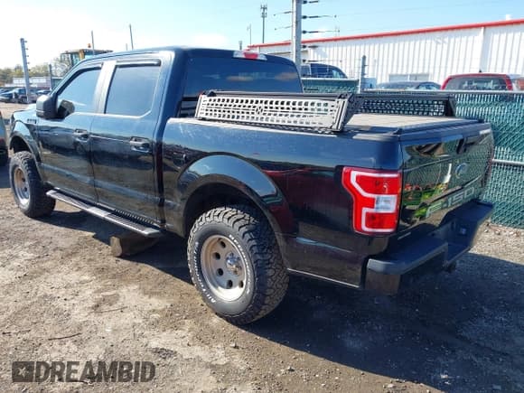 ✅ 2018 Ford F-150 XL • VIN: 1FTEW1EP9JFD26412 • Lot: 43583715. Listed on IAAI with 98,074 mi. Free auction sales archive from the USA and detailed vehicle history report at DreamBid. Image 3.
