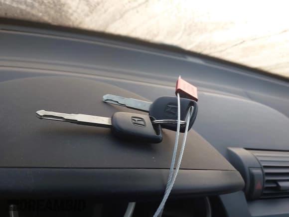 ✅ 2007 Honda Fit • VIN: JHMGD38497S062313 • Лот: 43167993. Опубликован ранее на IAAI с пробегом 136 087 миль. Бесплатный доступ к архиву аукционных продаж из США и подробный отчёт об истории автомобиля на DreamBid. Изображение 11.