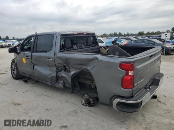 ✅ 2021 Chevrolet Silverado 1500 LT • VIN: 1GCUYDED0MZ351893 • Lot: 70205834. Wystawiony na Copart z przebiegiem Nie podano. Bezpłatny archiwum sprzedaży aukcyjnych z USA i szczegółowy raport historii pojazdu na DreamBid. Zdjęcie 2.