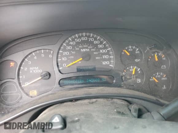 2005 Chevrolet Silverado 1500 Z71 z VIN 2GCEK19B351321259, wystawiony jako Copart lot #72497374 z przebiegiem 242 688 mil mil oraz Szkoda całkowita • Salvage title. Historia ofert i sprzedaży dostępna na DreamBid. Obrazek 9.