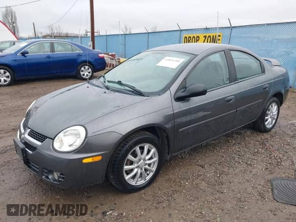 2004 Dodge Neon SXT с VIN 1B3ES56CX4D511892, выставлен на аукционе IAAI как лот 41891299 с пробегом 77 604 миль миль и . История ставок и продаж доступна на DreamBid. Изображение 2.