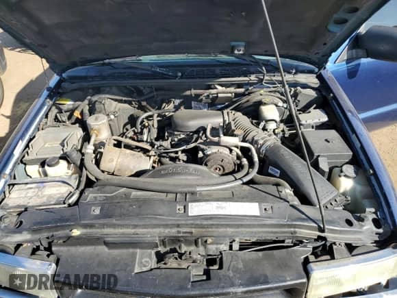 2001 Chevrolet Blazer LS с VIN 1GNCT18W91K189599, выставлен на аукционе Copart как лот 74595674 с пробегом 208 309 миль миль и Списание • Salvage title. История ставок и продаж доступна на DreamBid. Изображение 12.