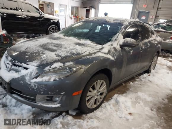 ✅ 2010 Mazda 6 i Touring • VIN: 1YVHZ8CH6A5M17713 • Lot: 43817977. Listed on IAAI with 182,469 mi. Free auction sales archive from the USA and detailed vehicle history report at DreamBid. Image 2.