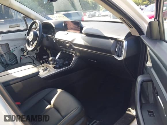 ✅ 2024 Mazda CX-90 Select • VIN: JM3KKAHD0R1185181 • Лот: 42657137. Опубликован ранее на IAAI с пробегом 8 707 миль. Бесплатный доступ к архиву аукционных продаж из США и подробный отчёт об истории автомобиля на DreamBid. Изображение 5.