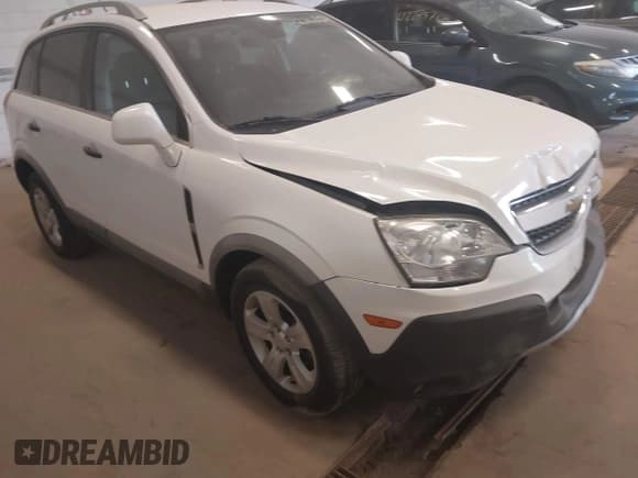 ✅ 2014 Chevrolet Captiva Sport LS • VIN: 3GNAL2EK9ES648395 • Lot: 42261664. Wystawiony na IAAI z przebiegiem 128 360 mil. Bezpłatny archiwum sprzedaży aukcyjnych z USA i szczegółowy raport historii pojazdu na DreamBid. Zdjęcie 1.