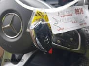 ✅ 2018 Mercedes-Benz C 300 • VIN: WDDWF4KB9JR405016 • Lot: 43301879. Wystawiony na IAAI z przebiegiem 141 776 mil. Bezpłatny archiwum sprzedaży aukcyjnych z USA i szczegółowy raport historii pojazdu na DreamBid. Zdjęcie 11.