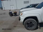 ✅ 2015 Toyota Tacoma • VIN: 5TFUU4EN7FX119150 • Лот: 43197183. Опубликован ранее на IAAI с пробегом 191 321 миль. Бесплатный доступ к архиву аукционных продаж из США и подробный отчёт об истории автомобиля на DreamBid. Изображение 6.
