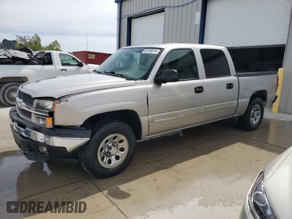 ✅ 2005 Chevrolet Silverado 1500 Z71 • VIN: 2GCEK13T651326991 • Лот: 69106574. Опубликован ранее на Copart с пробегом 226 171 миль. Бесплатный доступ к архиву аукционных продаж из США и подробный отчёт об истории автомобиля на DreamBid. Изображение 1.