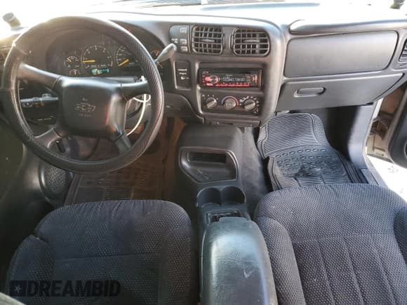 ✅ 1999 Chevrolet S-10 LS • VIN: 1GCDT19W2X8145624 • Лот: 79528394. Опубликован ранее на Copart с пробегом Не указан. Бесплатный доступ к архиву аукционных продаж из США и подробный отчёт об истории автомобиля на DreamBid. Изображение 8.