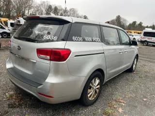 ✅ 2017 Kia Sedona L • VIN: KNDMA5C1XH6259670 • Lot: 92941785. Listed on Copart with 192,620 mi. Free auction sales archive from the USA and detailed vehicle history report at DreamBid. Image 4.