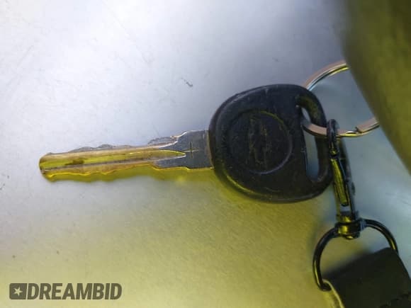 ✅ 2005 Chevrolet Malibu LS • VIN: 1G1ZT54865F193117 • Lot: 43643285. Listed on IAAI with 213,815 mi. Free auction sales archive from the USA and detailed vehicle history report at DreamBid. Image 11.