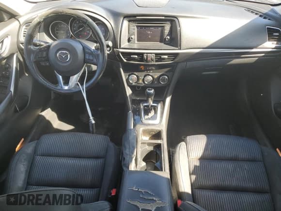 ✅ 2014 Mazda 6 i Sport • VIN: JM1GJ1U67E1147496 • Lot: 89867785. Wystawiony na Copart z przebiegiem 133 249 mil. Bezpłatny archiwum sprzedaży aukcyjnych z USA i szczegółowy raport historii pojazdu na DreamBid. Zdjęcie 8.